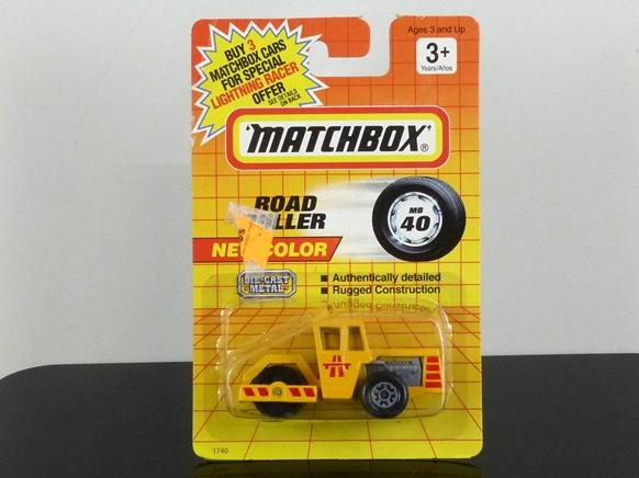 Matchbox International MI 772 MB-40 Bomag Road Roller yellow & red USA export version (Thailand) SEALED
